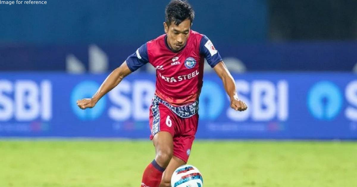 ISL; Jamshedpur FC sign extended contract with Ricky Lallawmawma